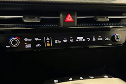 valkoinen Kia EV6 2025 kuva 22.