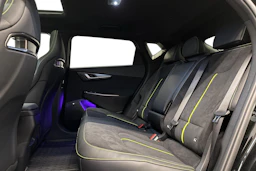 musta Kia EV6 2025 kuva 11.
