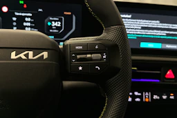 musta Kia EV6 2025 kuva 16.