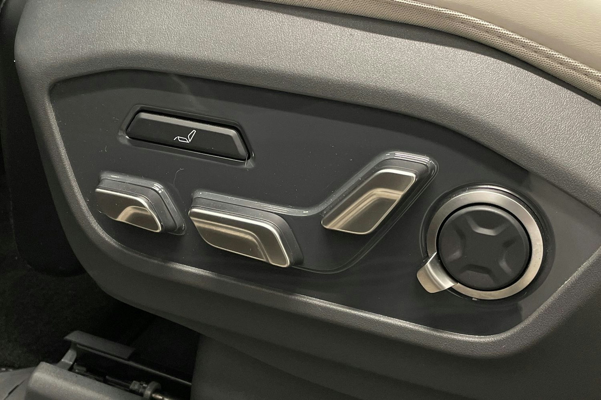 Harmaa Kia EV9 2024 kuva 13.