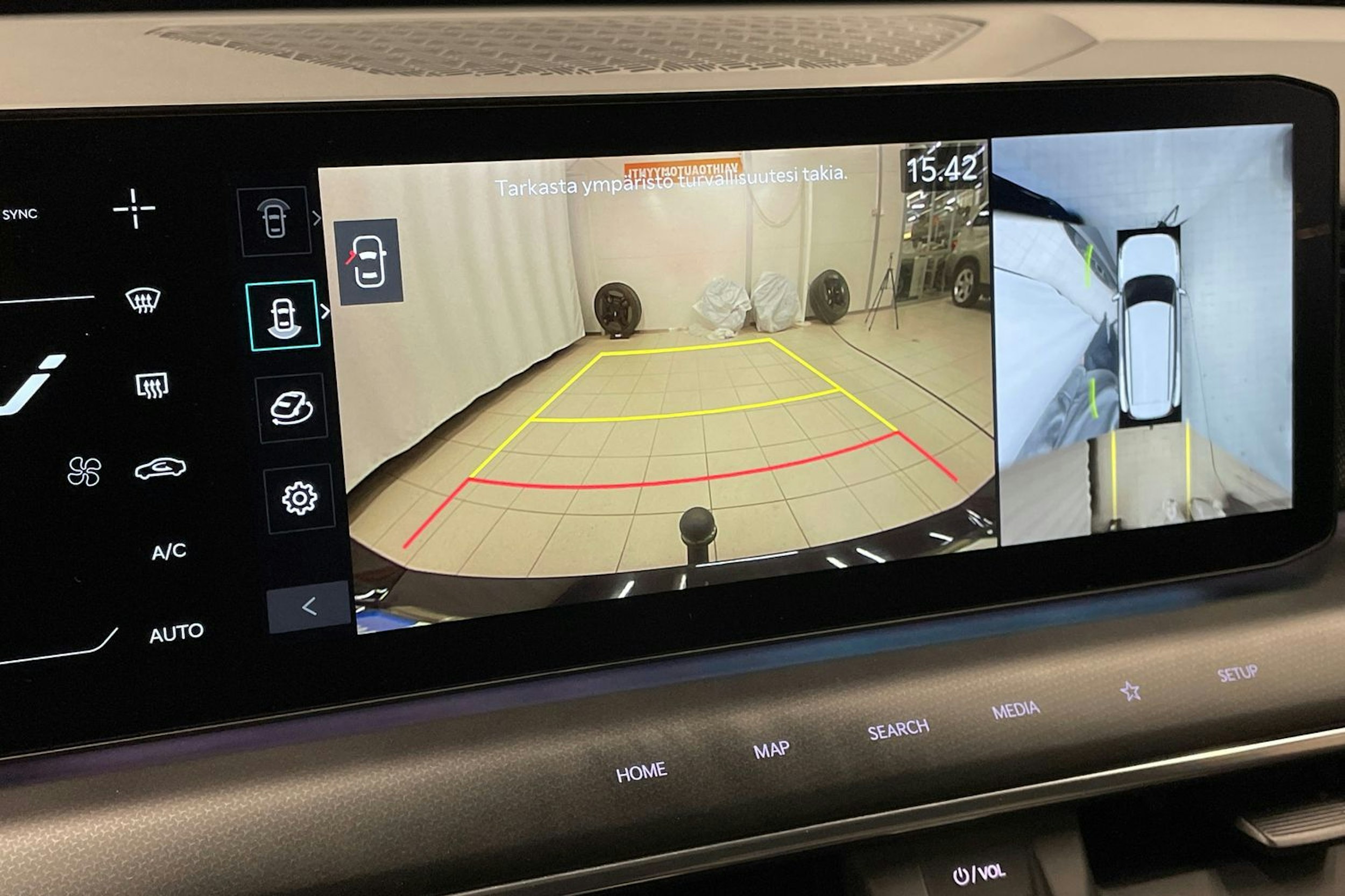 Harmaa Kia EV9 2024 kuva 19.