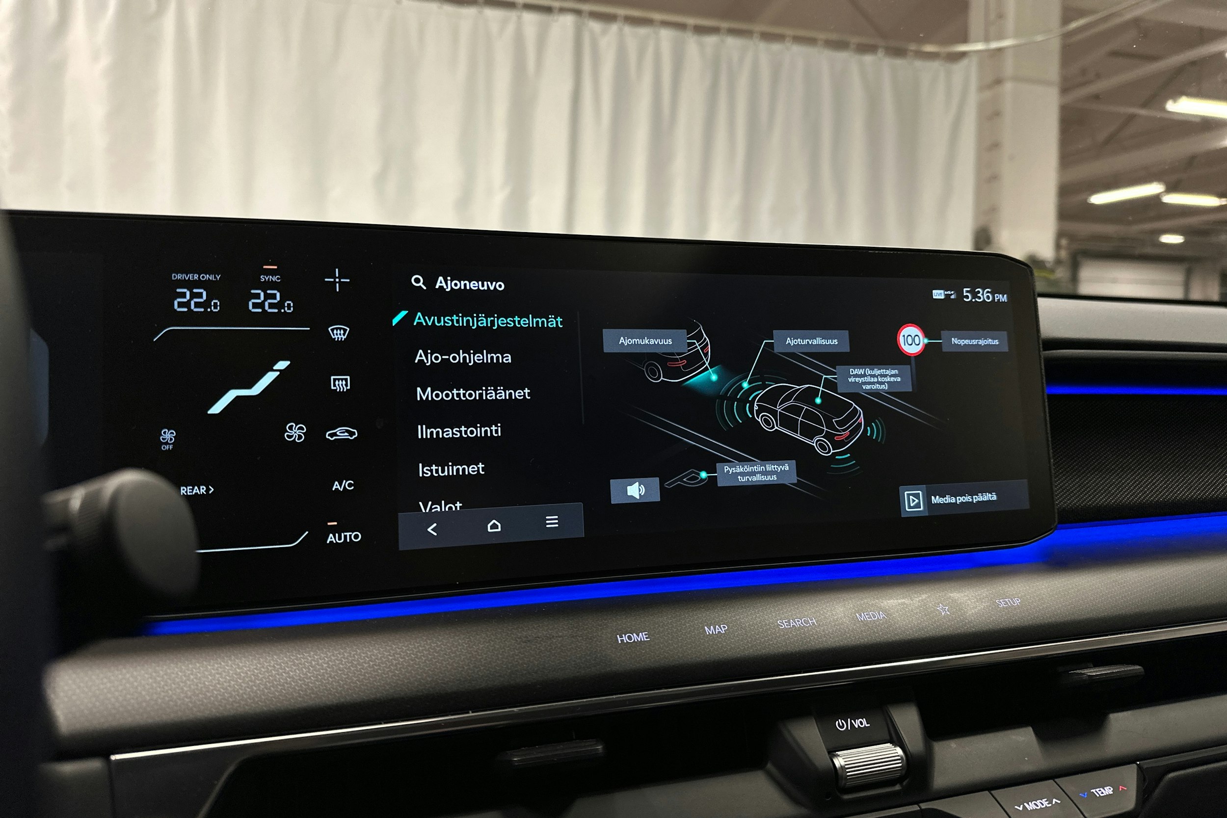 harmaa Kia EV9 2024 kuva 21.