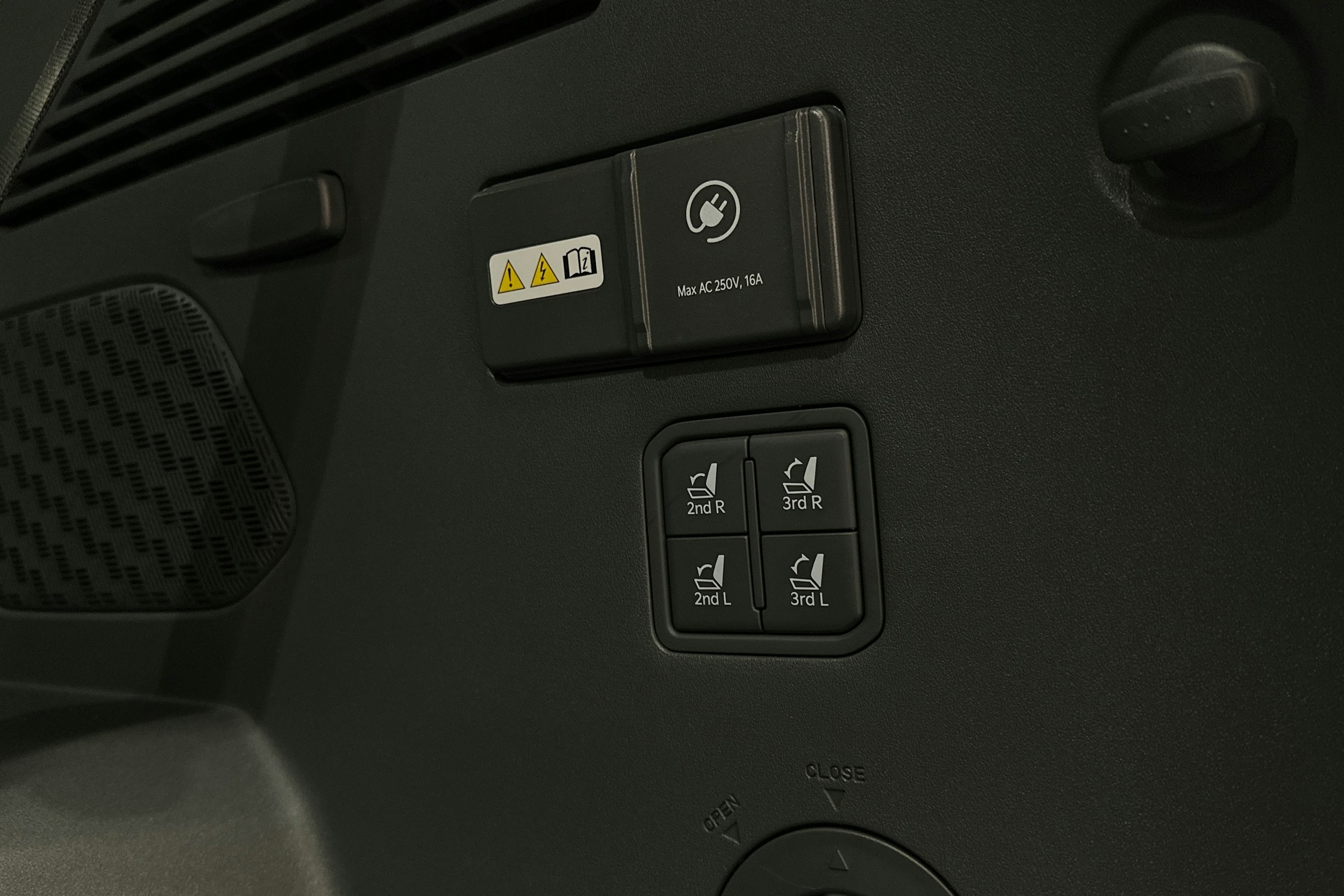 harmaa Kia EV9 2024 kuva 39.