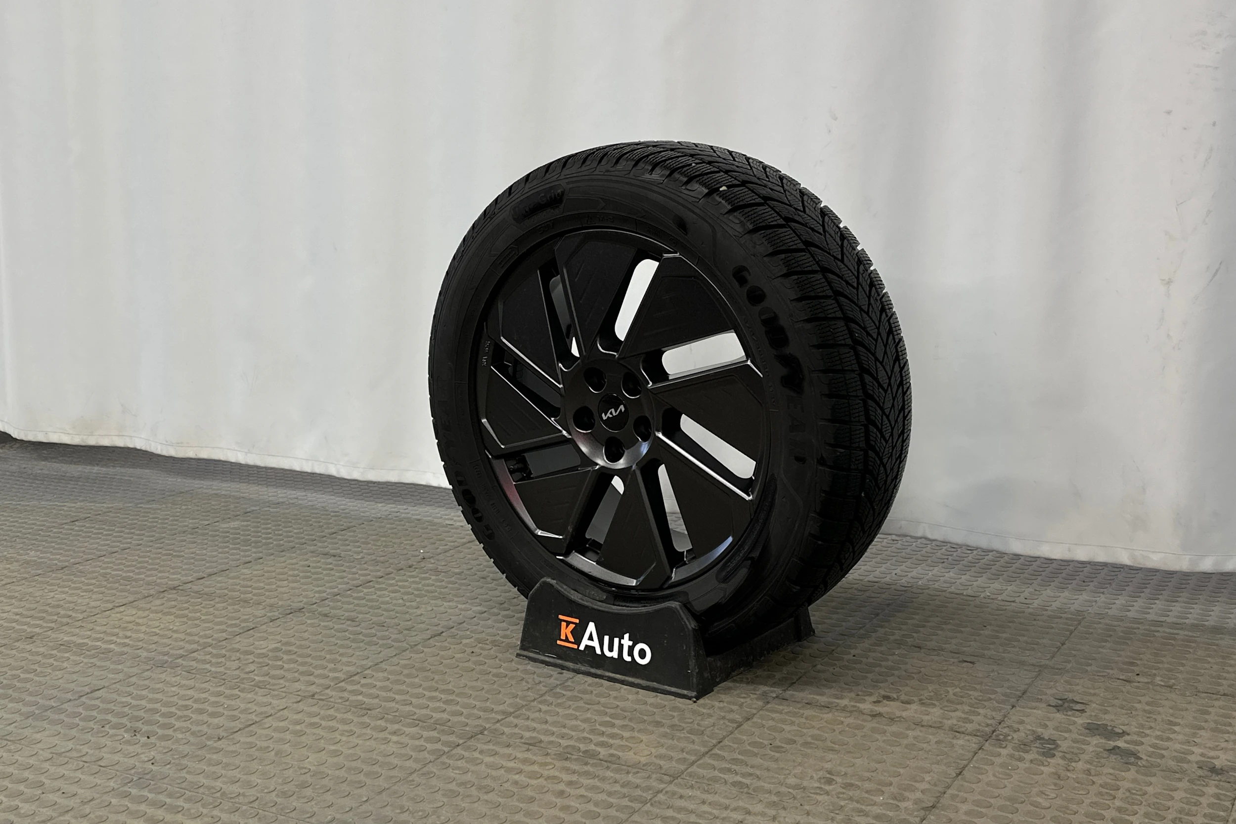 musta Kia EV9 2024 kuva 10.