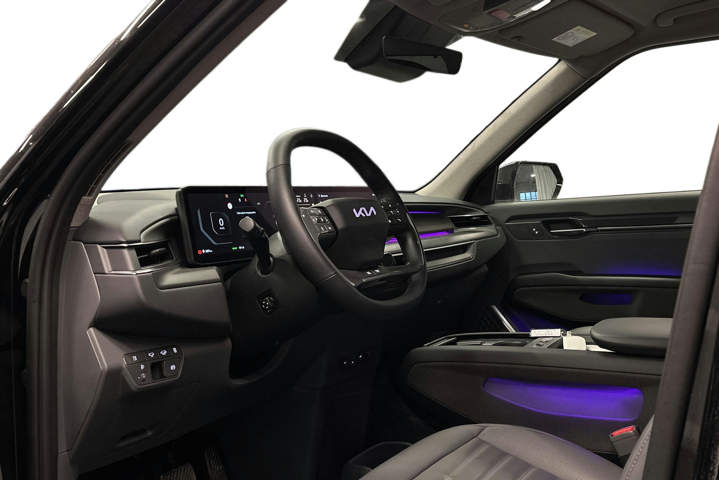 musta Kia EV9 2025 kuva 3.