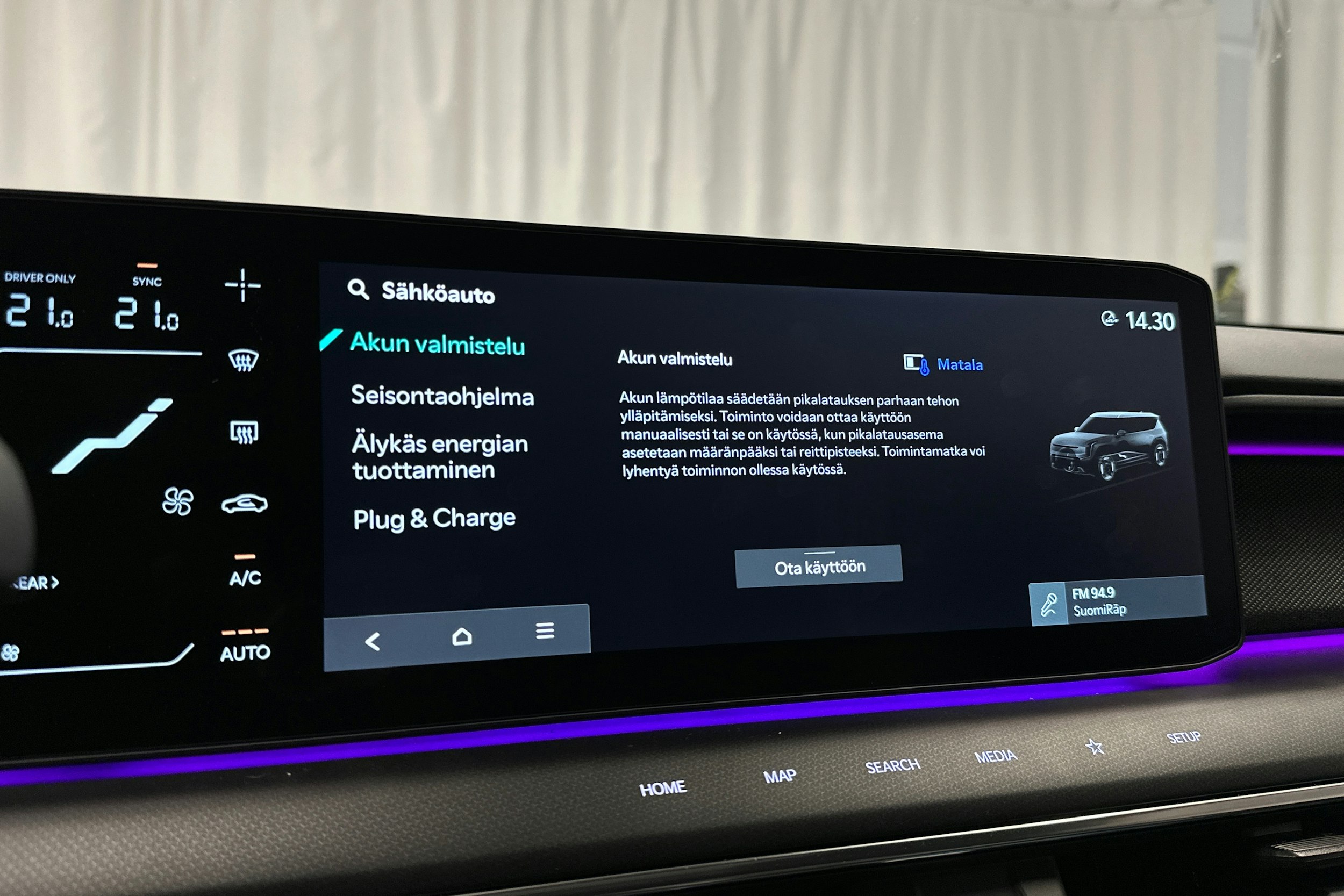 valkoinen Kia EV9 2025 kuva 33.