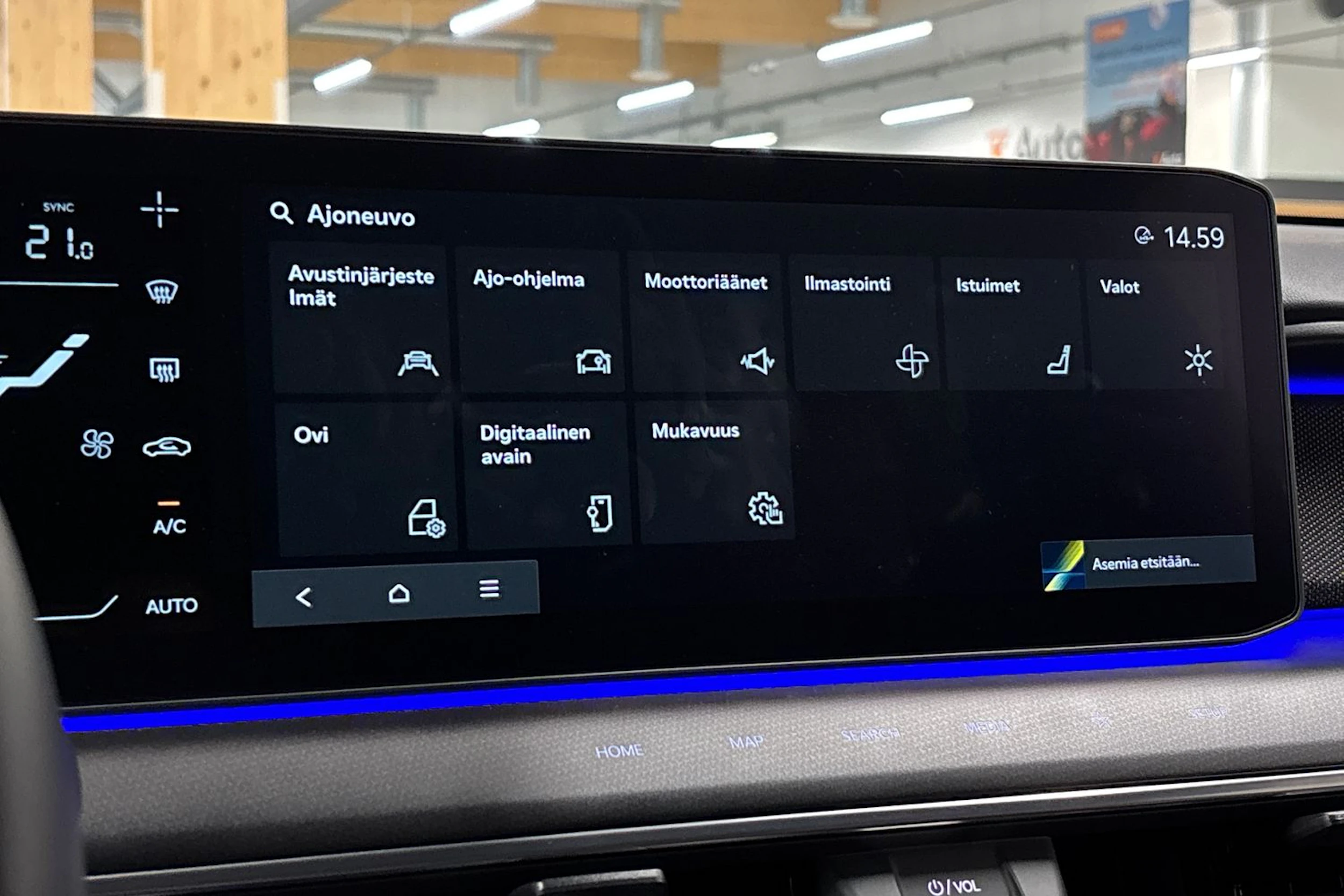 sininen Kia EV9 2025 kuva 32.