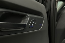 musta Kia EV9 2025 kuva 27.