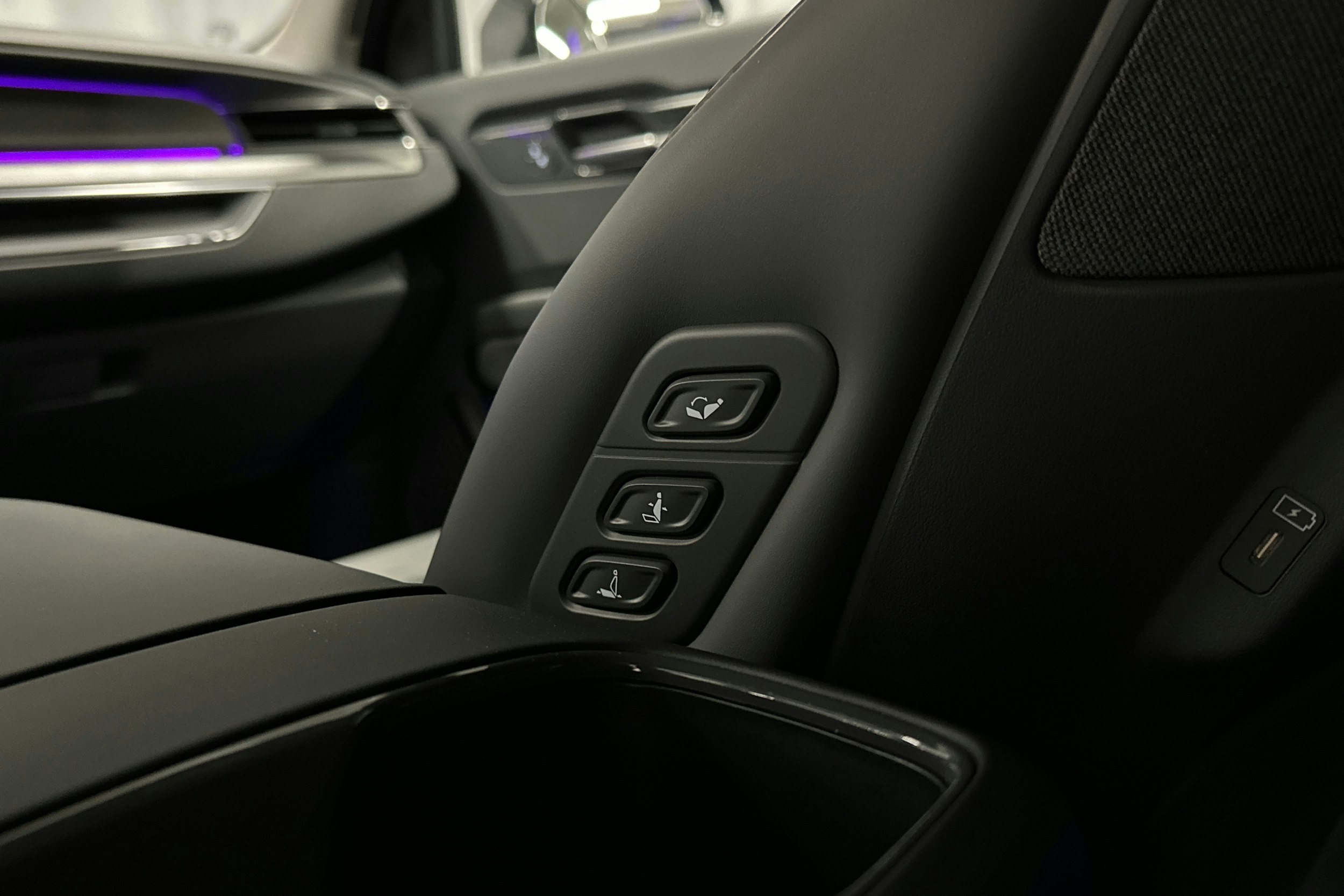 musta Kia EV9 2025 kuva 29.