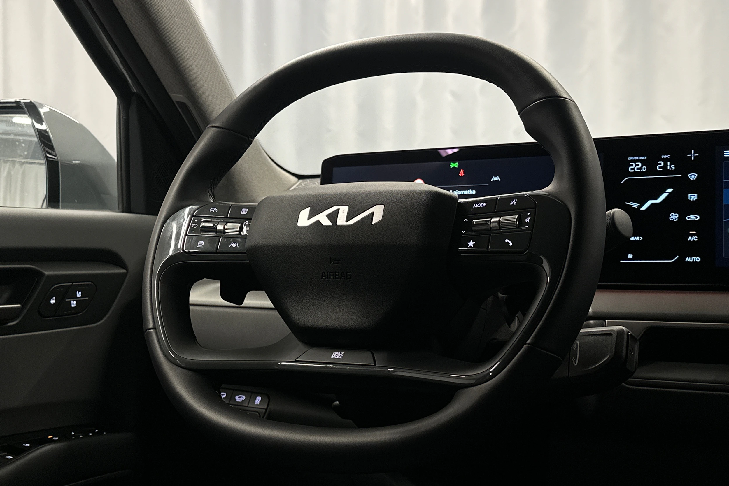 vihreä Kia EV9 2025 kuva 23.