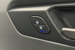 valkoinen Kia EV9 2025 kuva 21.