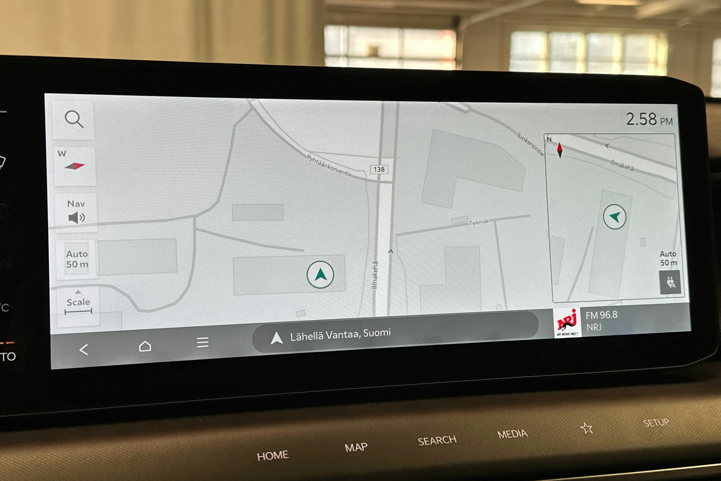 valkoinen Kia EV9 2025 kuva 28.