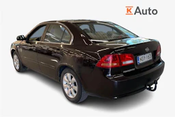 Punainen Kia Magentis 2006 kuva 2.