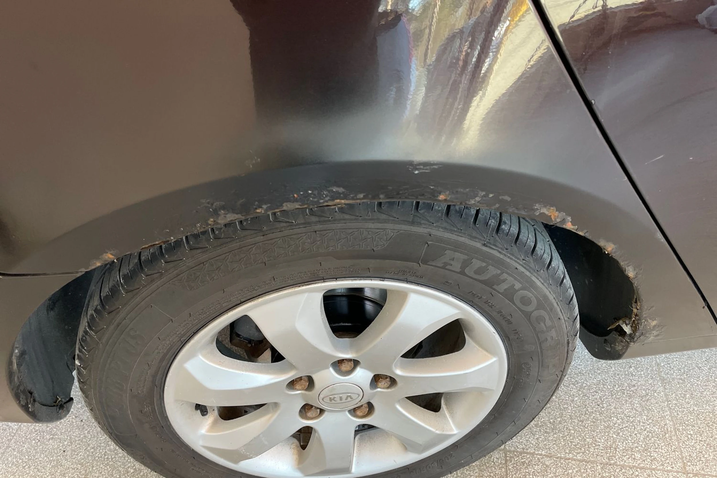 Punainen Kia Magentis 2006 kuva 20.