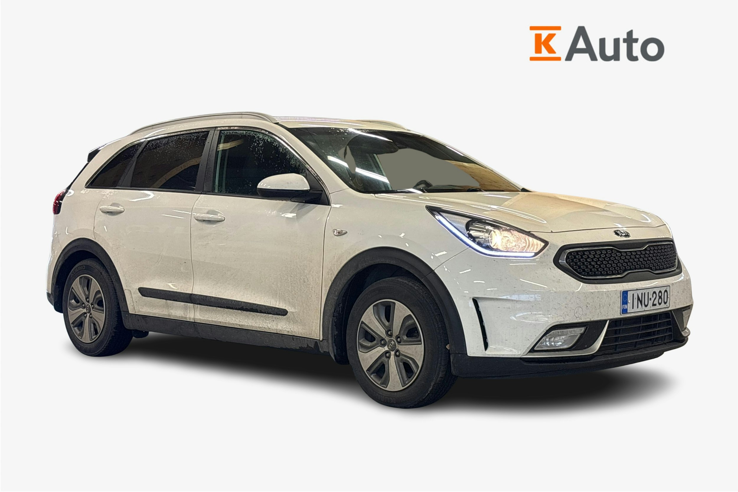 valkoinen Kia Niro 2017 kuva 1.