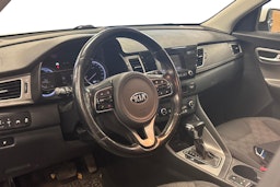 valkoinen Kia Niro 2017 kuva 3.