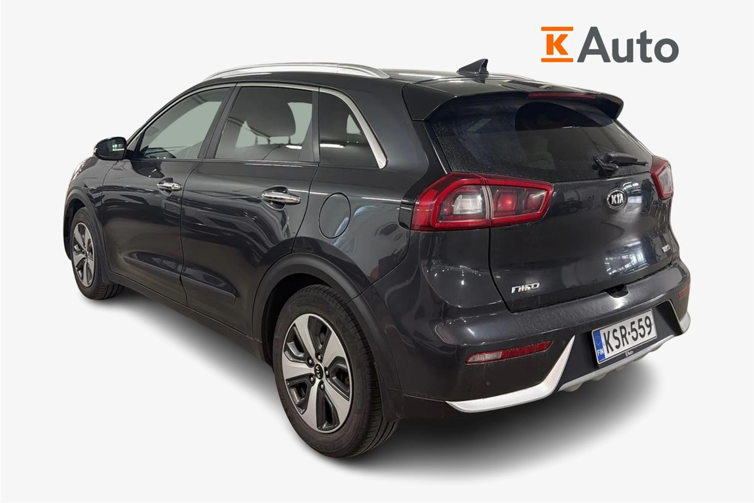 harmaa Kia Niro 2017 kuva 2.