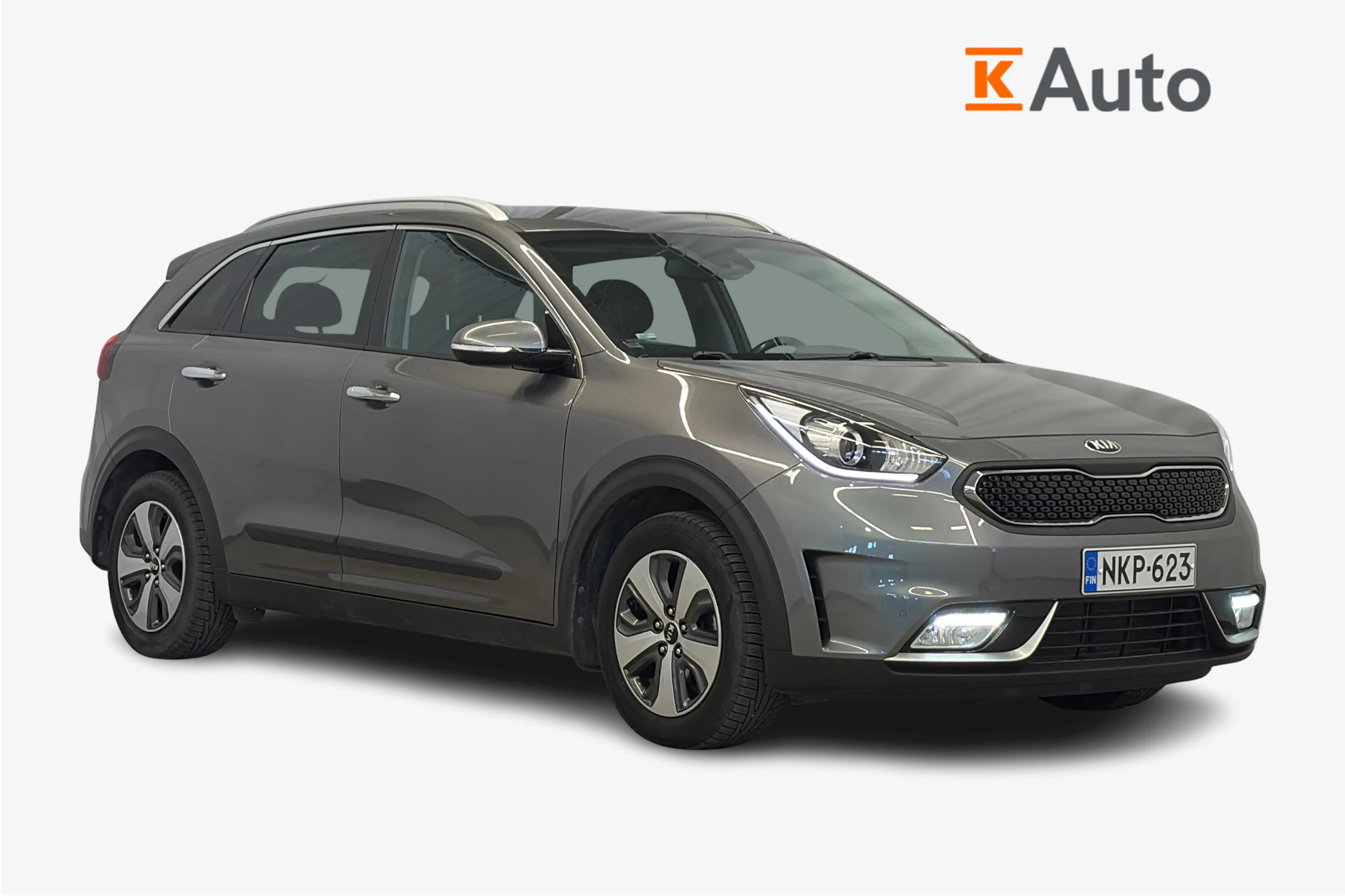 harmaa Kia Niro 2017 kuva 1.