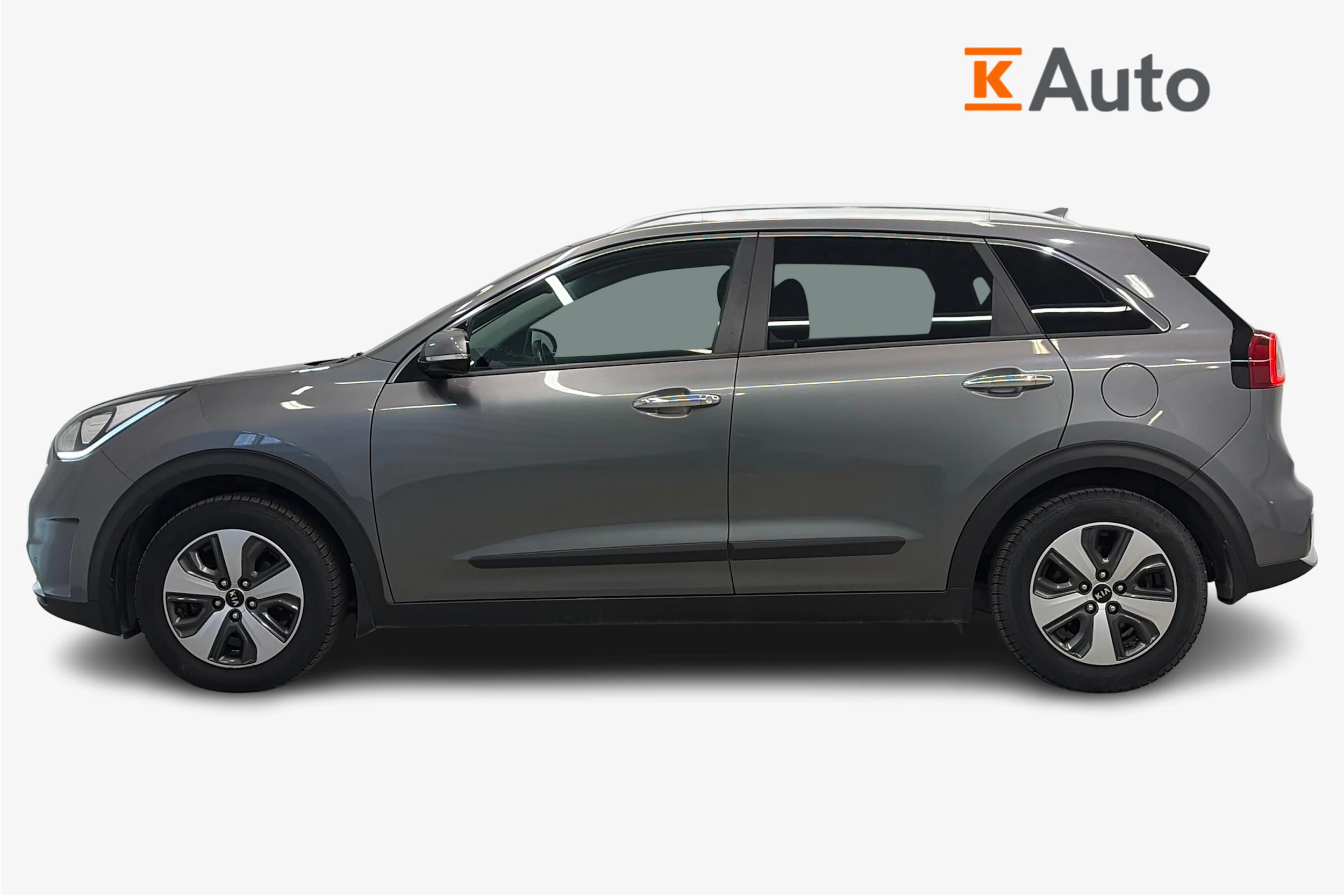 harmaa Kia Niro 2017 kuva 7.