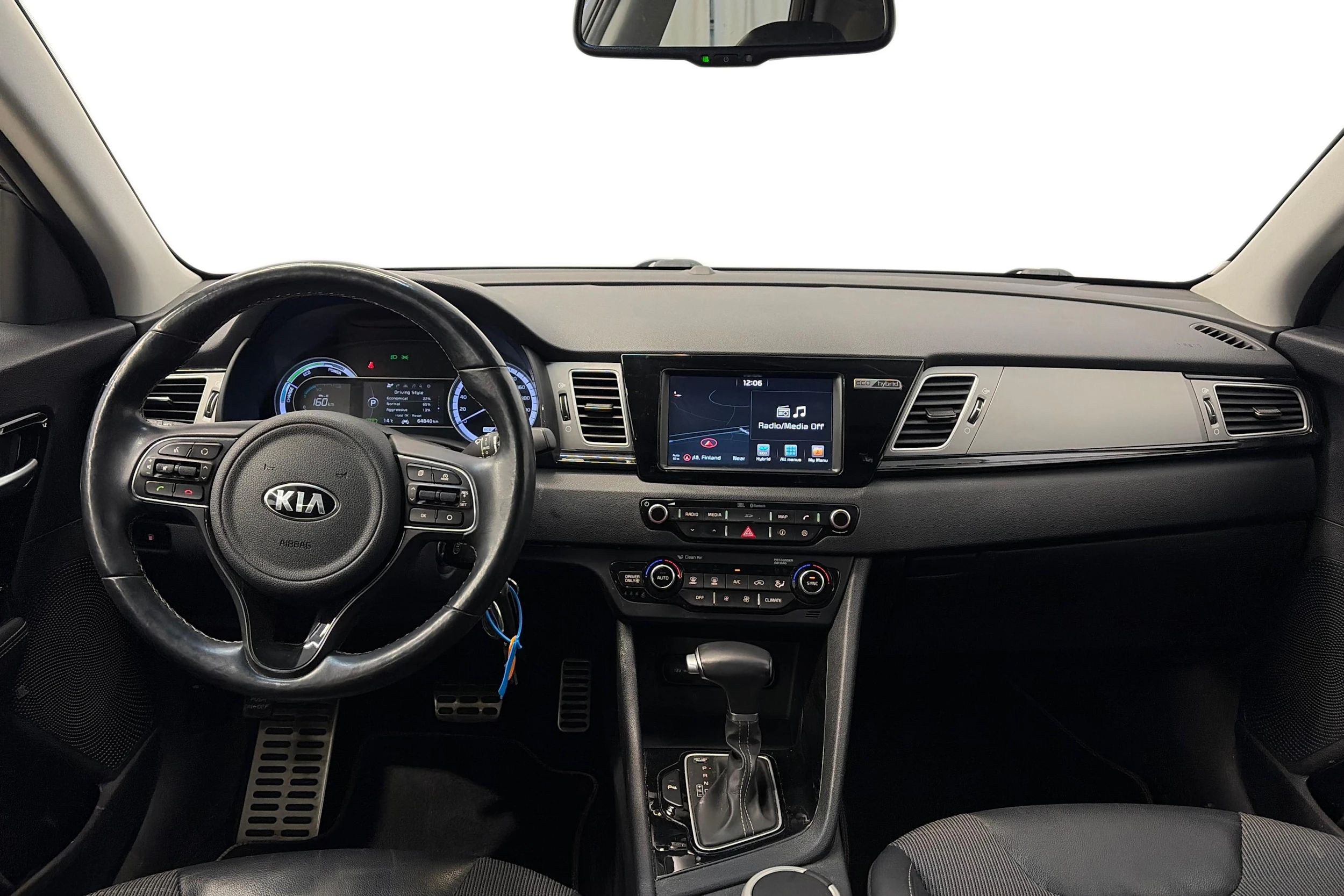 harmaa Kia Niro 2017 kuva 9.