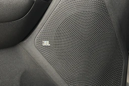 harmaa Kia Niro 2017 kuva 21.