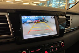 valkoinen Kia Niro 2017 kuva 6.