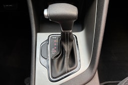 valkoinen Kia Niro 2017 kuva 26.