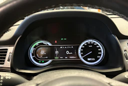 harmaa Kia Niro 2018 kuva 22.