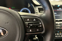 harmaa Kia Niro 2018 kuva 24.