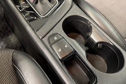 sininen Kia Niro 2018 kuva 18.