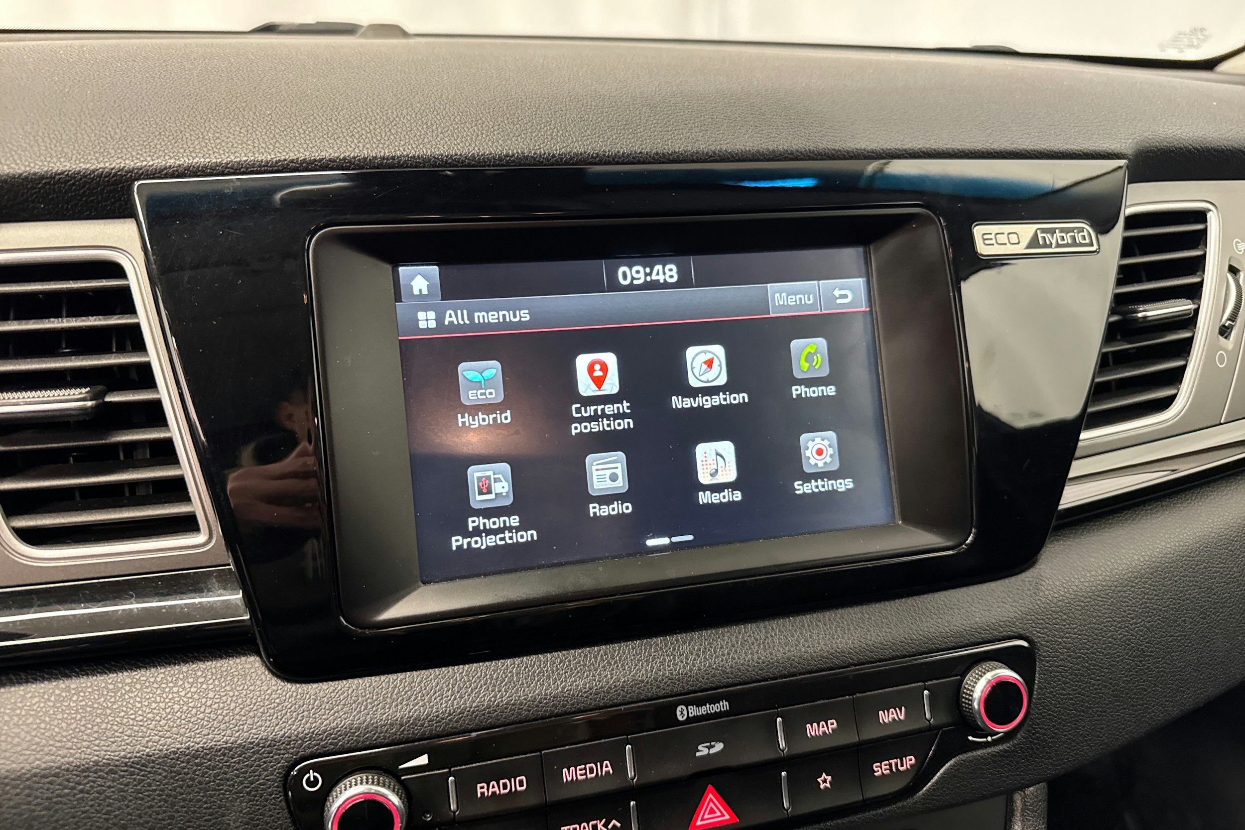 sininen Kia Niro 2018 kuva 23.