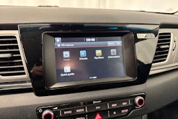 sininen Kia Niro 2018 kuva 24.