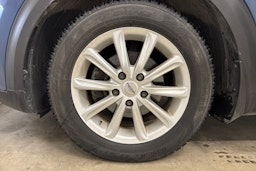 sininen Kia Niro 2018 kuva 28.