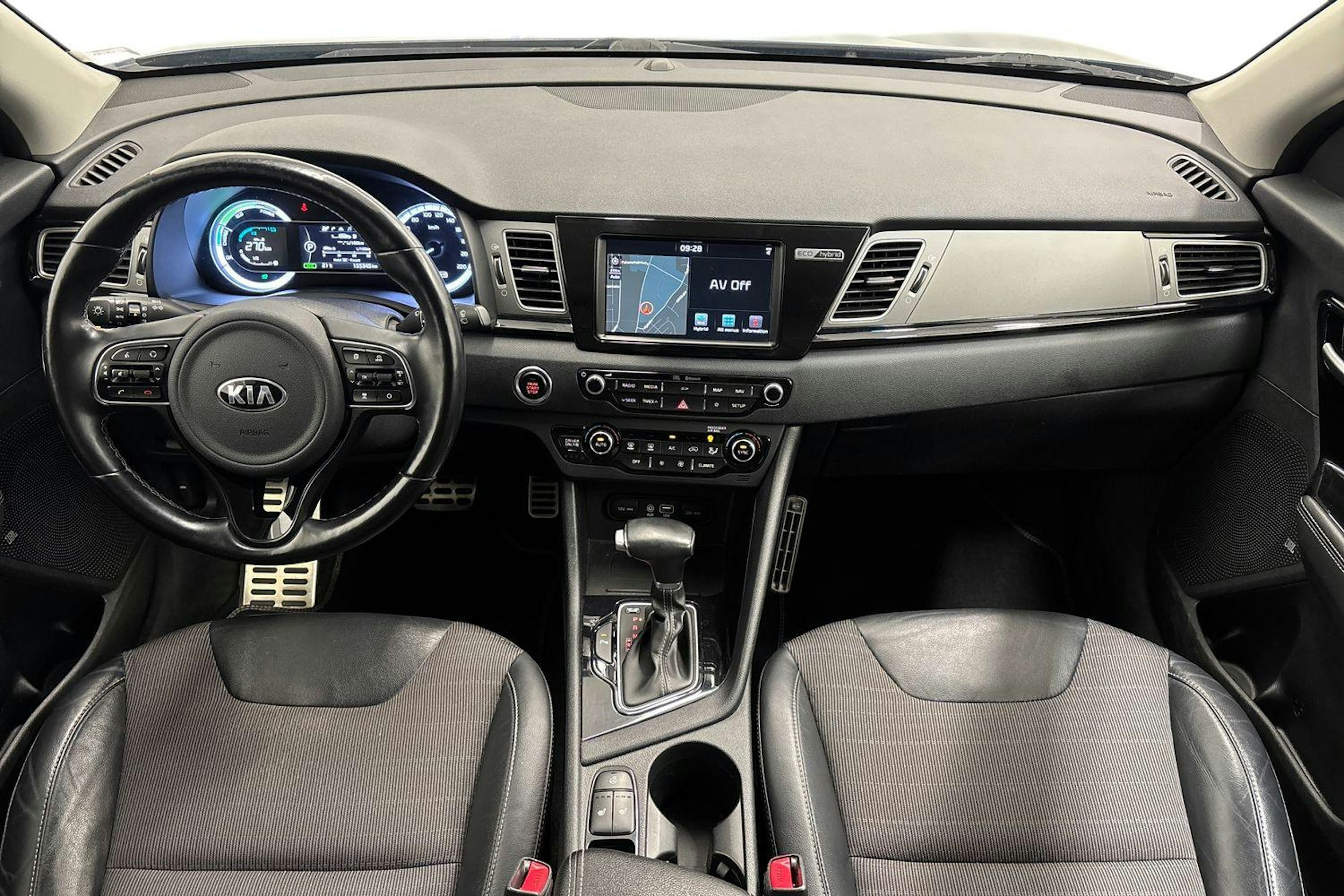 sininen Kia Niro 2019 kuva 9.