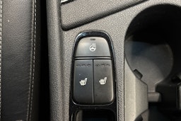 sininen Kia Niro 2019 kuva 26.