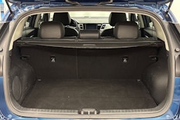 sininen Kia Niro 2019 kuva 28.