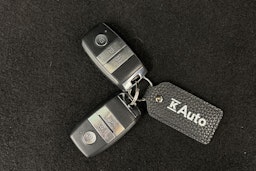 sininen Kia Niro 2019 kuva 29.