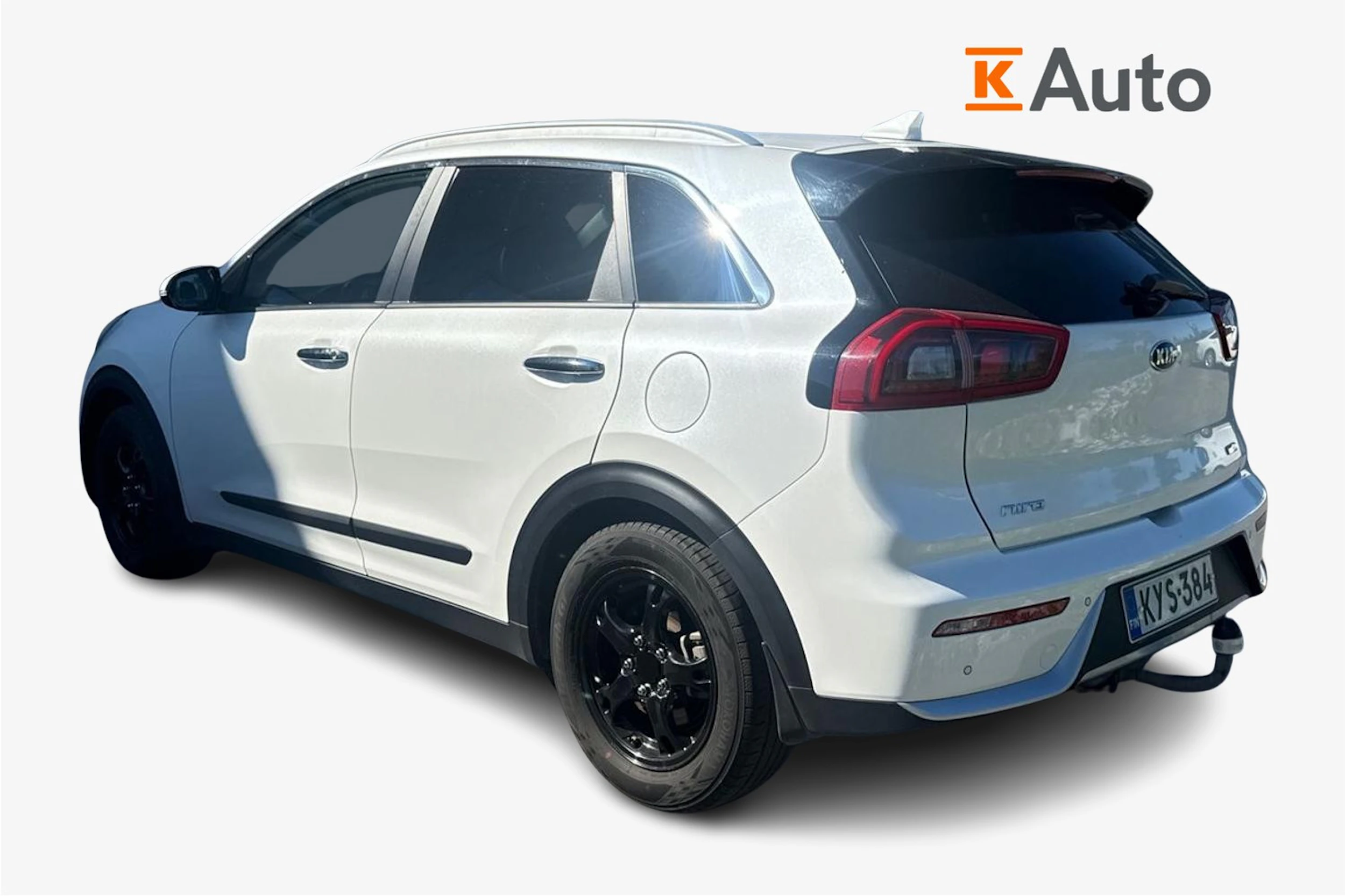 valkoinen Kia Niro 2018 kuva 2.