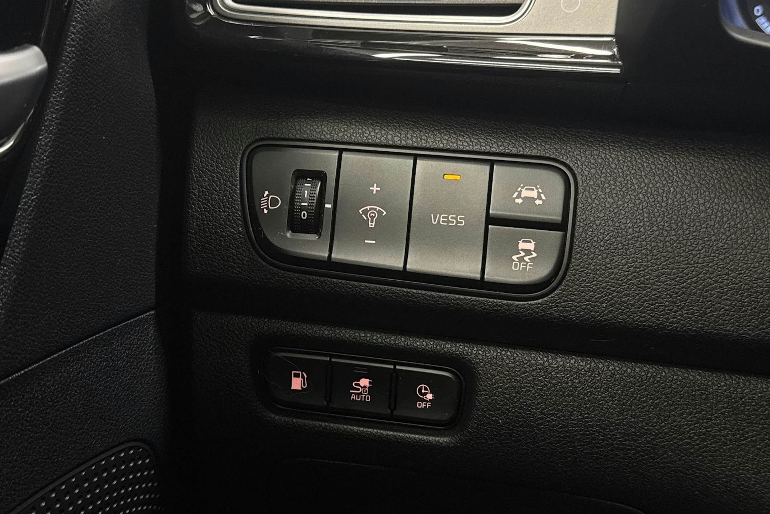 musta Kia Niro 2019 kuva 19.