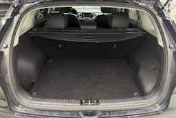 musta Kia Niro 2019 kuva 32.