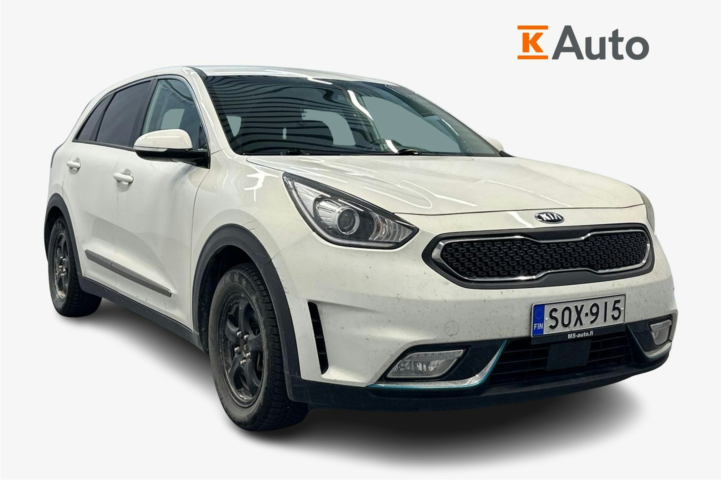 Valkoinen Kia Niro 2019 kuva 1.