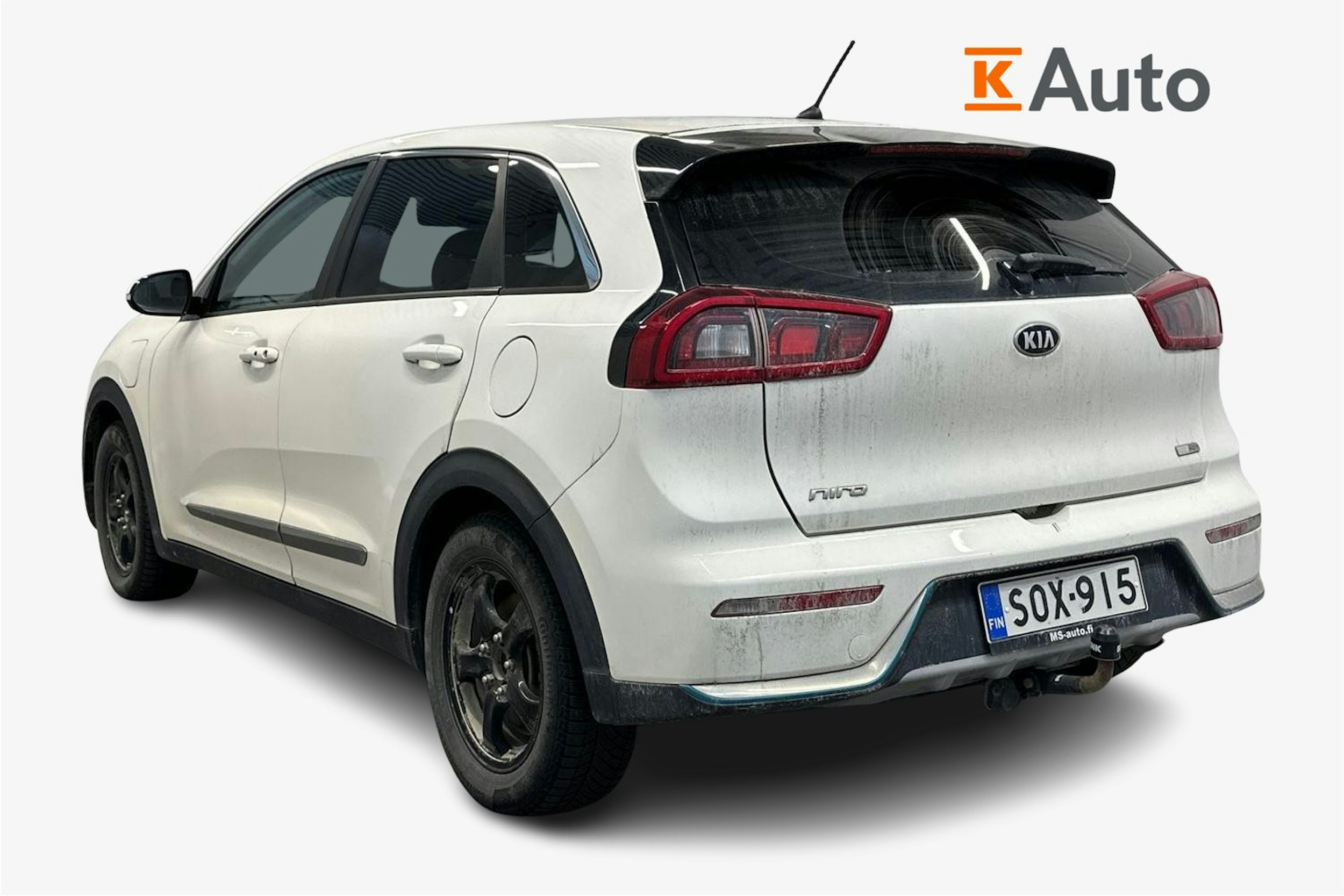 Valkoinen Kia Niro 2019 kuva 2.