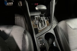 sininen Kia Niro 2019 kuva 21.