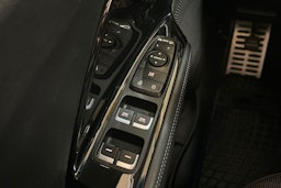 sininen Kia Niro 2019 kuva 26.