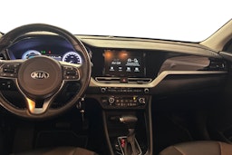 valkoinen Kia Niro 2020 kuva 9.