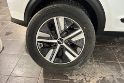 valkoinen Kia Niro 2020 kuva 13.