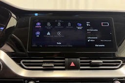 valkoinen Kia Niro 2020 kuva 23.