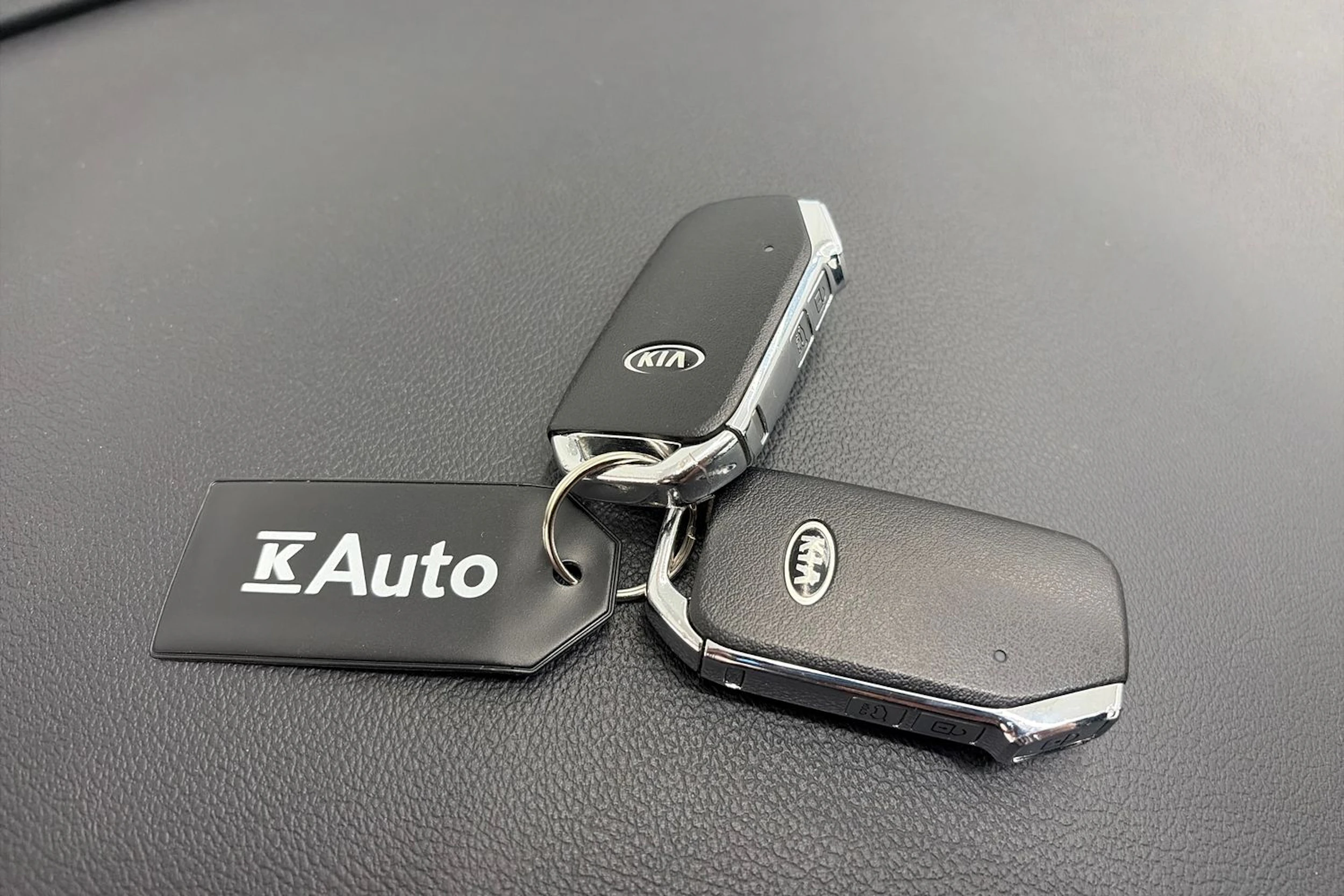 valkoinen Kia Niro 2020 kuva 32.