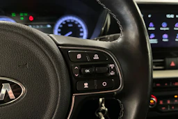 harmaa Kia Niro 2020 kuva 23.