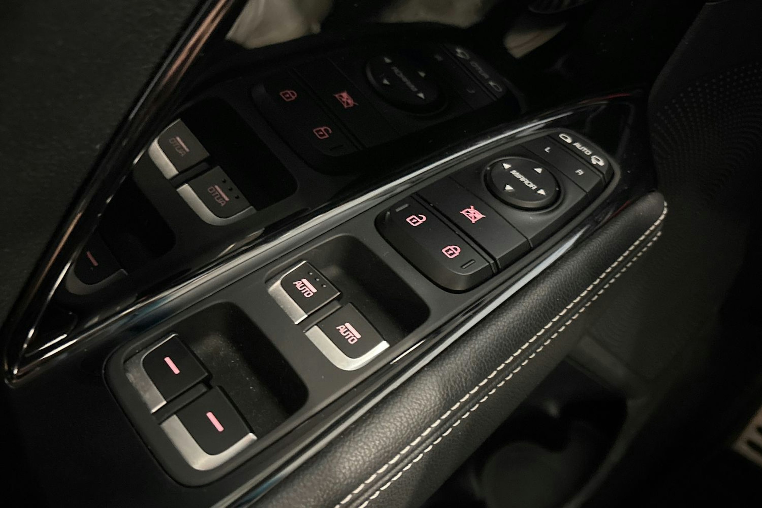 sininen Kia Niro 2021 kuva 31.